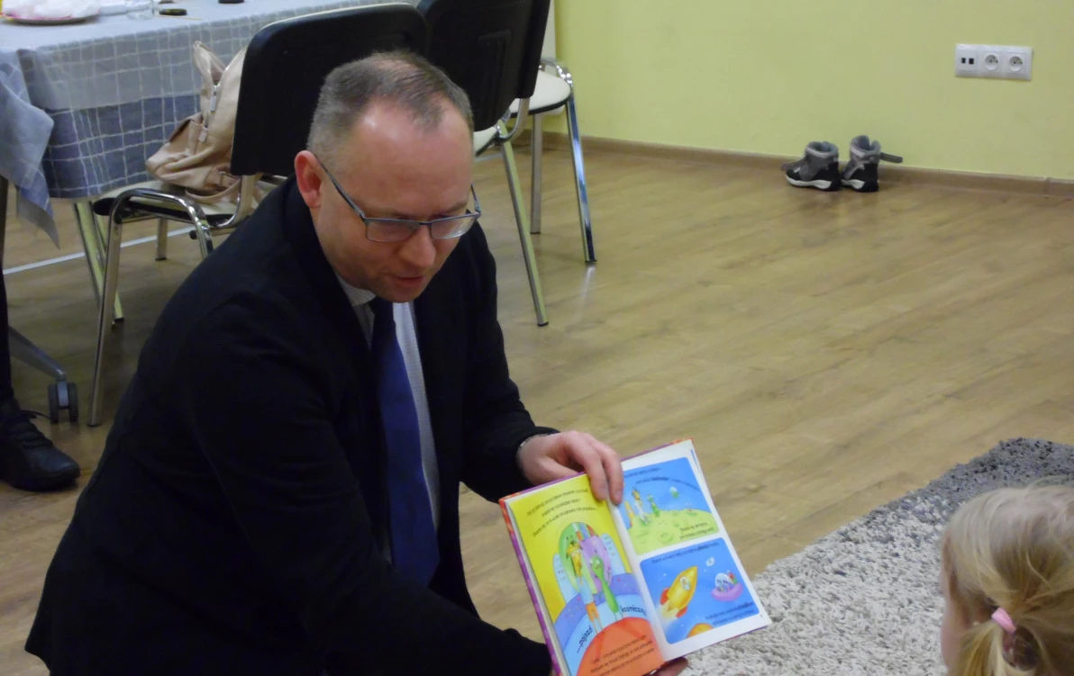 Zdjęcie do Nasza Gmina Czyta Dzieciom - relacja