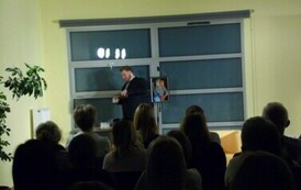 Relacja ze spektaklu &ldquo;Siostro, spadek!&rdquo; 4