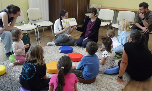 Zdjęcie do Nasza Gmina Czyta Dzieciom w Plewiskach - relacja