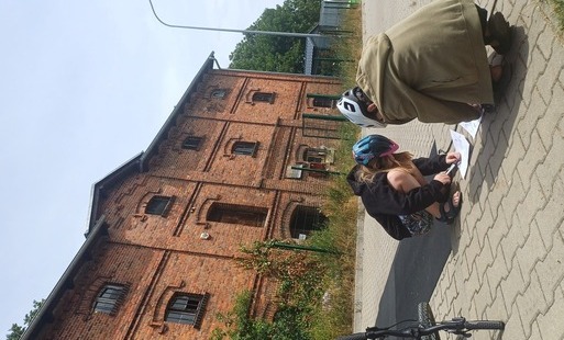Zdjęcie do  Ogłoszenie wynik&oacute;w Wakacyjnego konkursu fotograficznego &bdquo;NA SZLAKACH QUEST&Oacute;W GMINY KOMORNIKI&rdquo;