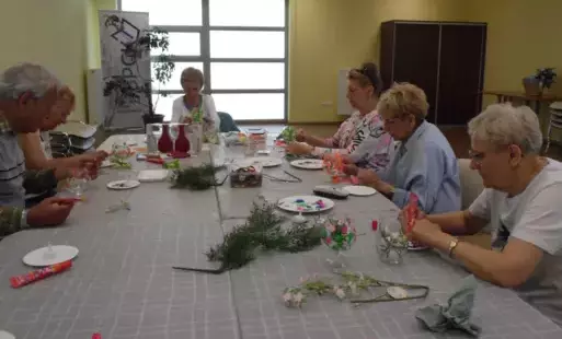 Zdjęcie do Warsztaty plastyczno-techniczne w Plewiskach - relacja